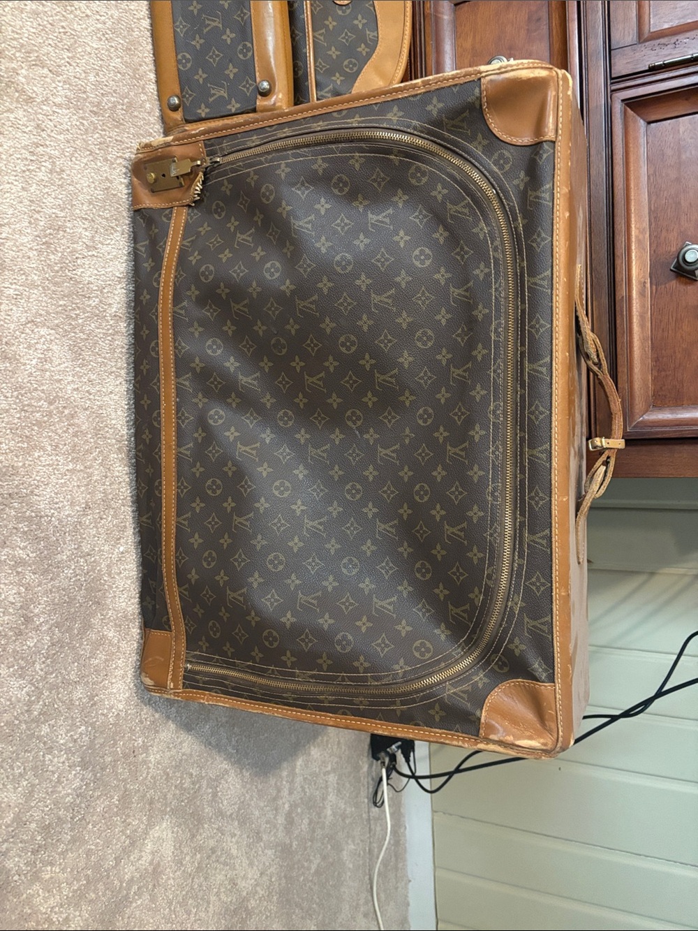 Vintage Louis Vuitton luggage, carry-on bag and train case vintage 1980s. - Picture 2 of 4